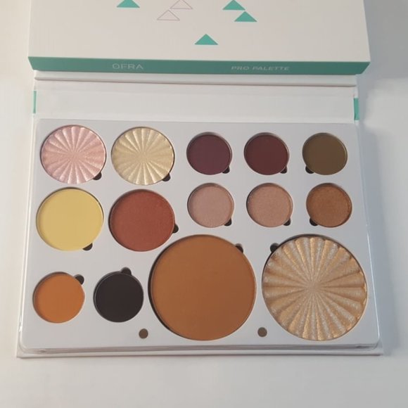 OFRA Glow Into Winter Pro Full Size Face Eyeshadow Highlighter Palette NEW $99 - Picture 4 of 4